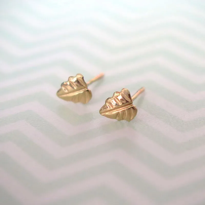 14K Yellow Gold Leaves Stud Earrings