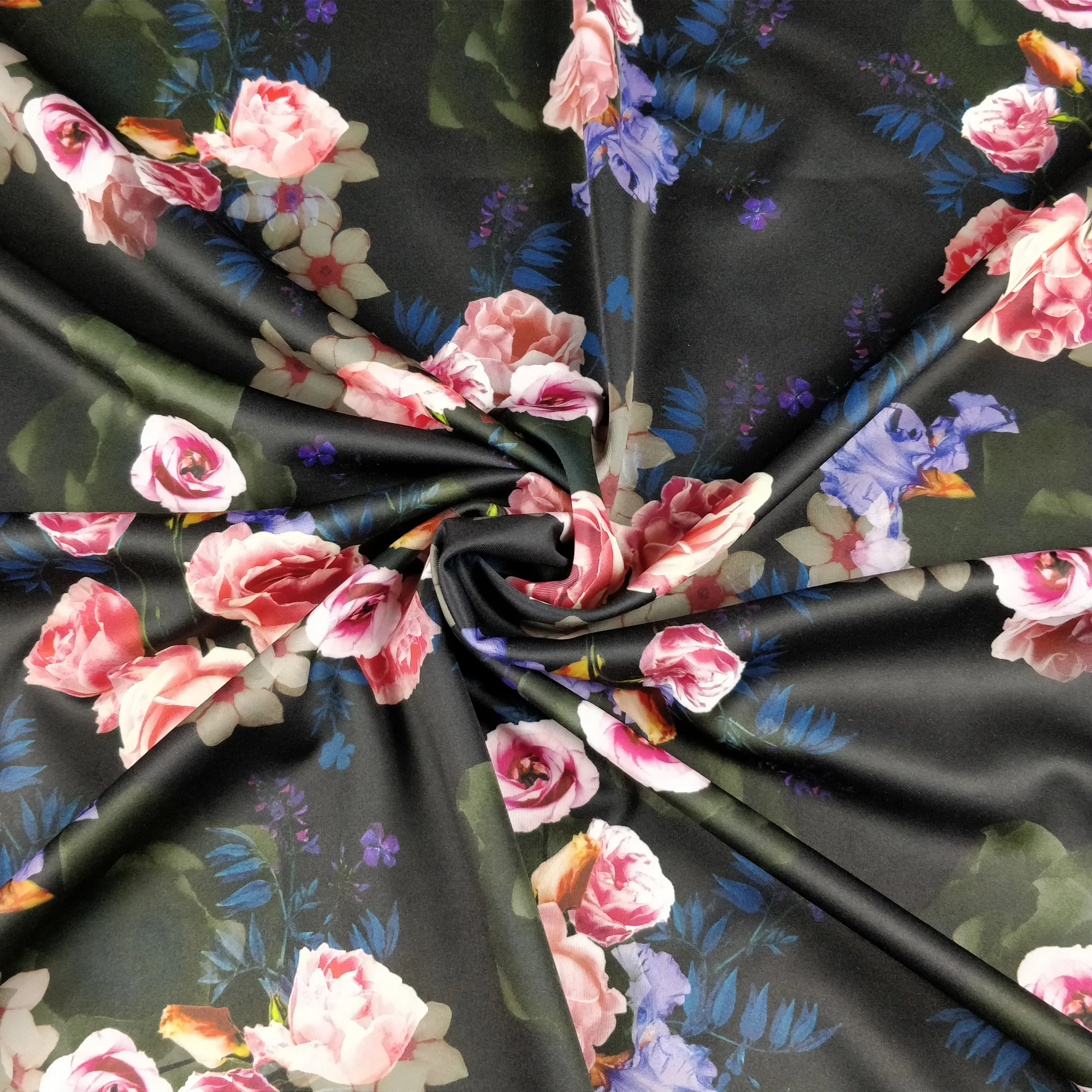 FS193 Vintage Rose Floral