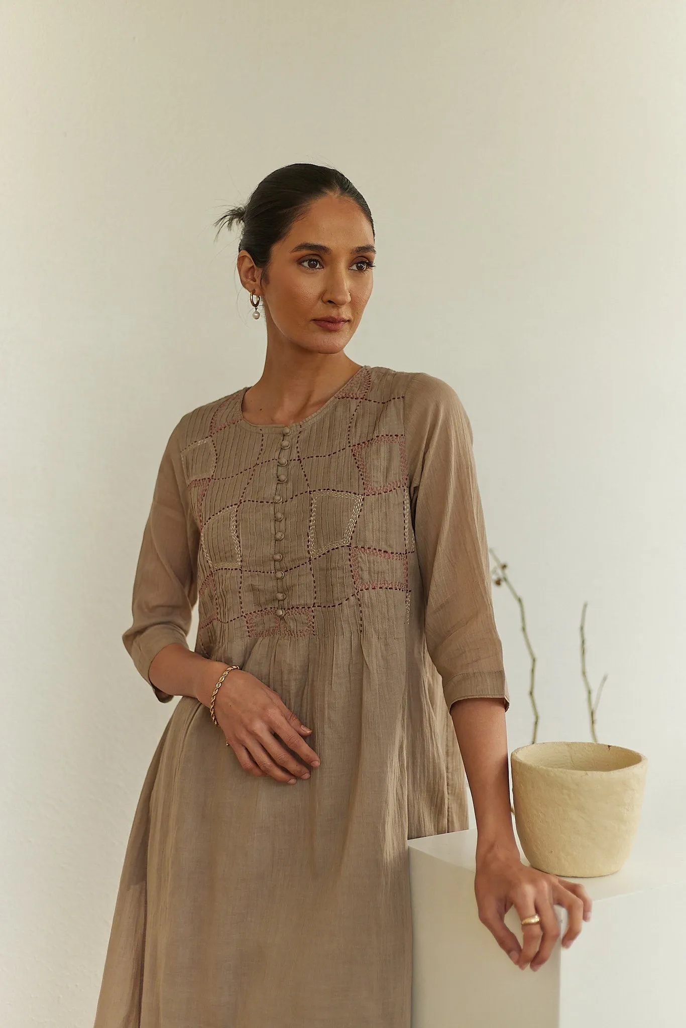 Strato Embroidered Pin-tuck Kurta